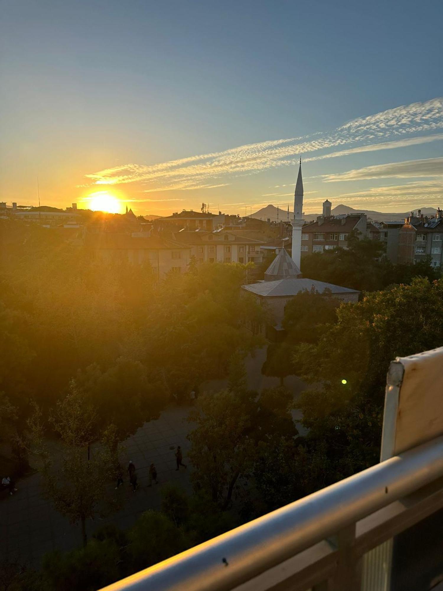 Mevlana Sems Hotel Konya Exterior foto